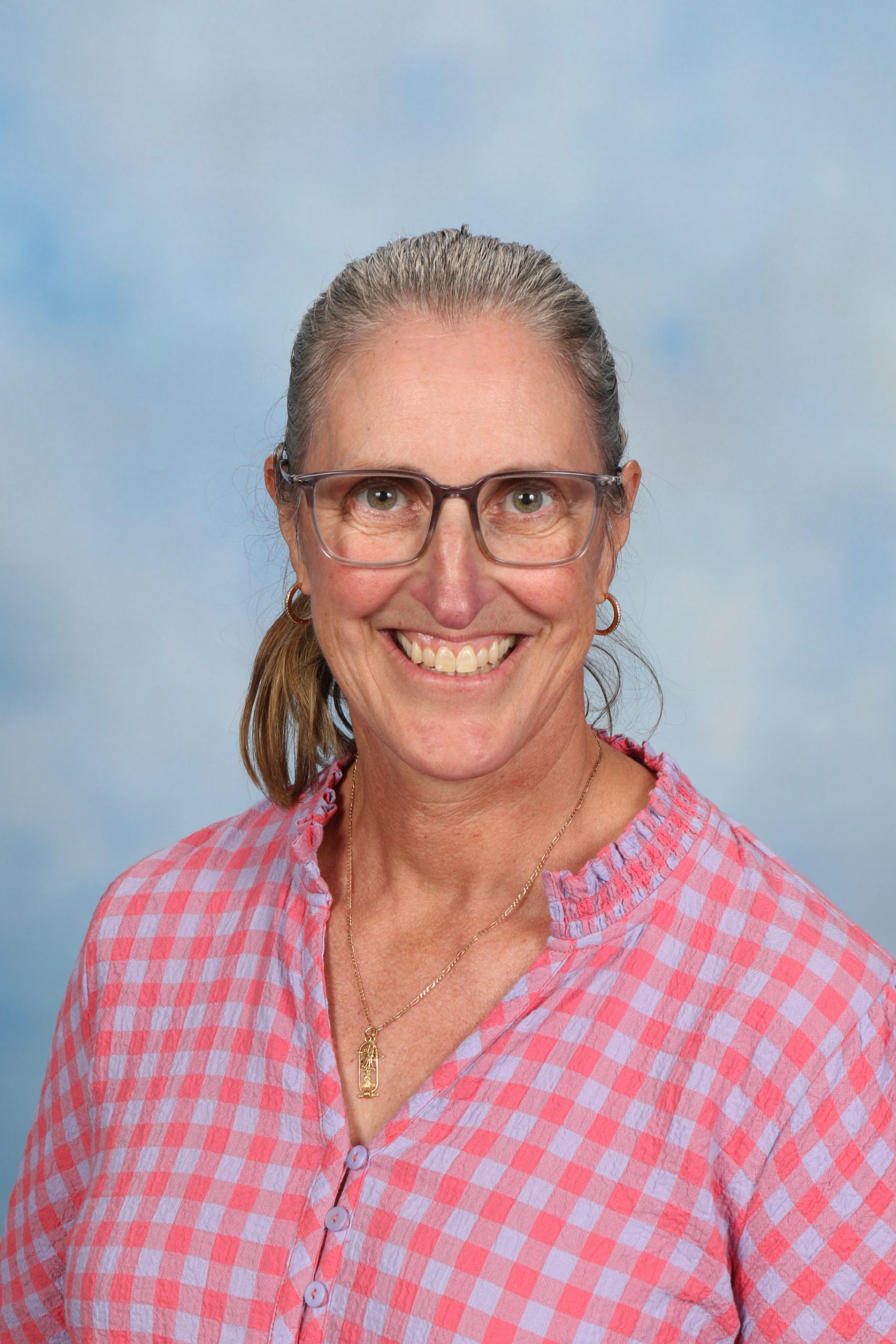 Mouncer, Lisa
